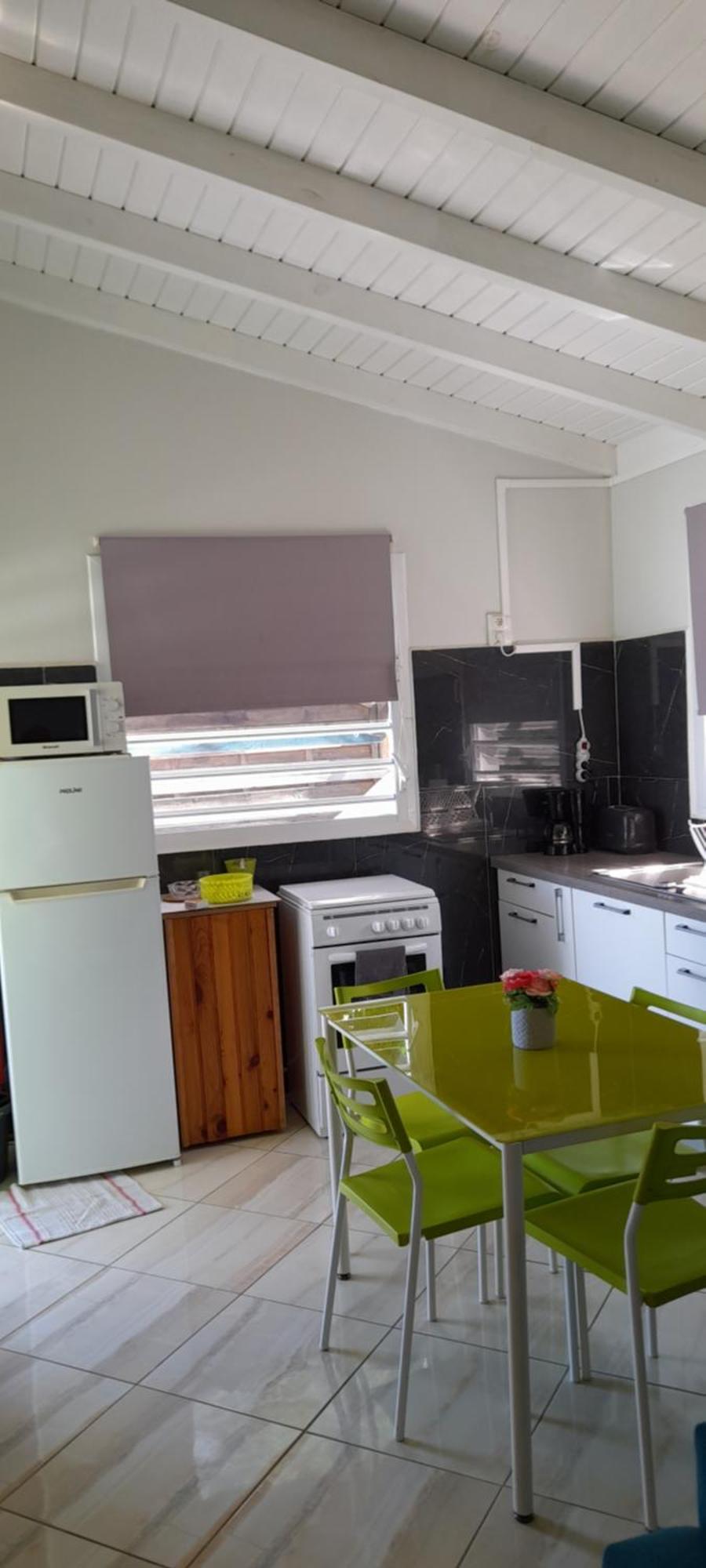 Bikamado Aparthotel Deshaies Exteriör bild